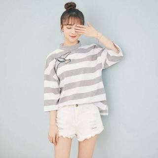 35 ไอเดียแฟชั่นเสื้อผ้า 'ลายทาง' ใส่เมื่อไหร่ ยังไงก็สวย!!