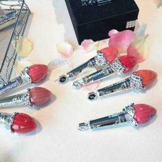 รีวิวลิปกลอส Forever Juicy Oil Rouge Sheer จาก JILL STUART