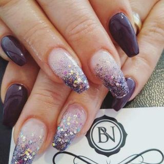 30 แฟชั่น Coffin nails เทรนด์เล็บใหม่ที่สาวๆ ต้องลอง