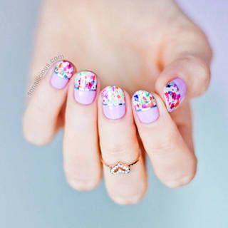 30 idea เพ้นท์เล็บลายดอกไม้ สวย หวาน ละมุนสุดๆ
