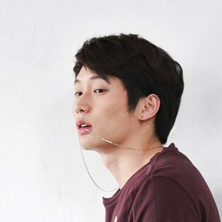 ส่องให้ใจสั่น IG 'ไอซ์ซึ ณัฐรัตน์' หนุ่มหล่อหน้าใส โอปป้าเมืองไทย!