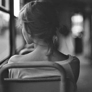 1473421961 1448359384 sad girl pictures 3