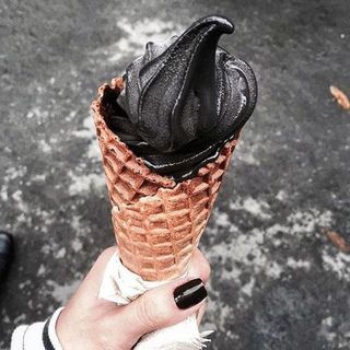 Trend Alert อร่อยแถมยังสุขภาพดีกับเมนูอาหาร Charcoal
