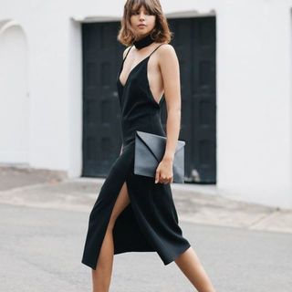 32 แฟชั่น 'Slip Dress' เดรสแนบเนื้อสไตล์เซเลบ แซ่บ เซ็กซี่เกินห้ามใจ
