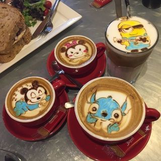30 Latte Art ลายการ์ตูนที่น่ารักดึงดูดเเถมมุ้งมิ้งซะไม่มี!!