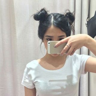 ไอเดียทรงผมสุดคิ้วท์ไปมหาลัย ทำเองง่ายๆ ใน 5 นาที