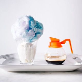 Cotton Candy Affogato กาแฟสูตรใหม่ ใส่สายไหมด้วย!!