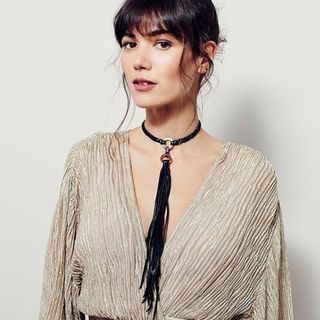 รวมแฟชั่นสร้อยคอ "Choker" สวย เท่ เก๋ไก๋ สไตล์วินเทจ !!