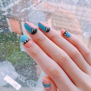 ส่องการเพ้นท์เล็บจากไอจี "nail_unistella" เพ้นท์เล็บเริ่ดๆ สวยแบบลงตัว
