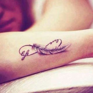 "Infinity love tattoo" แฟชั่นรอยสักเลิศหรูสำหรับคู่รัก