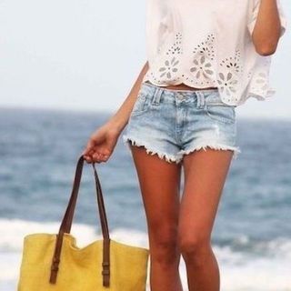 mix&match "ลูกไม้+ยีนส์" ใส่ยังไงให้ อิน ไม่มี เอ้าท์ !!
