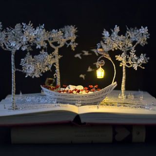 1477454728 book sculptures are my pation i work with paper to create elaborated forms 57f312f070ff7  880