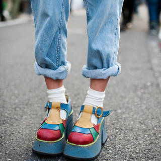 1437739800 1436754434 japanese girl rolled up jeans platform shoes 2
