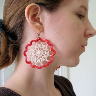 ไอเดีย "ต่างหูถักโครเชต์" งาน Handmade เก๋ๆ ไม่ใส่ไม่ได้แล้ว!!!