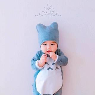 น่ารักอย่างกับตุ๊กตากับภาพเด็กน้อยกับชุดนอนสุดคิ้วท์