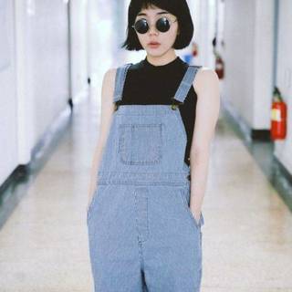 แฟชั่น 'เอี๊ยมยีนส์' ใส่ยังไงไม่ให้เหมือนคนท้อง!