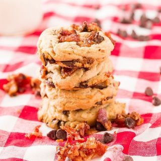 Bacon Chocolate Chip Cookies คุกกี้ช็อกโกแลตชิปเบคอน อร่อยฟินไม่เหมือนใคร!