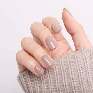 ไอเดียแฟชั่นเล็บ สีเนื้อ-น้ำตาล หรือ 'สีชานม' สวย หรู ดูแพง