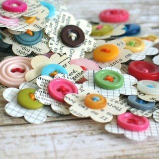 DIY "9 งานฝีมือสวยๆ จากกระดุม" ง่ายๆ แต่น่ารักน่าใช้สุดๆ