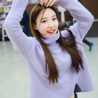 25 แฟชั่น สนามบินสไตล์ NAYEON วงTWICE ลุคหวานสุดชิค เห็นแล้วใจละลาย
