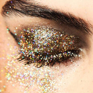 ' Glitter shadow ' สไตล์แต่งตาสำหรับคนรักปาร์ตี้ ♥