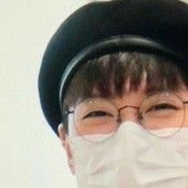 윤 강다
