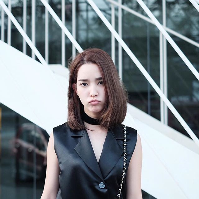 ทรงผมดารา โม มนชนก