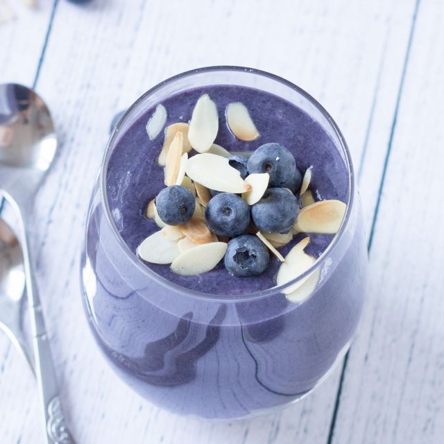 Blueberry cream cheese dessert with roasted almonds 11