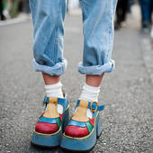 Icon 1436754434 japanese girl rolled up jeans platform shoes 2