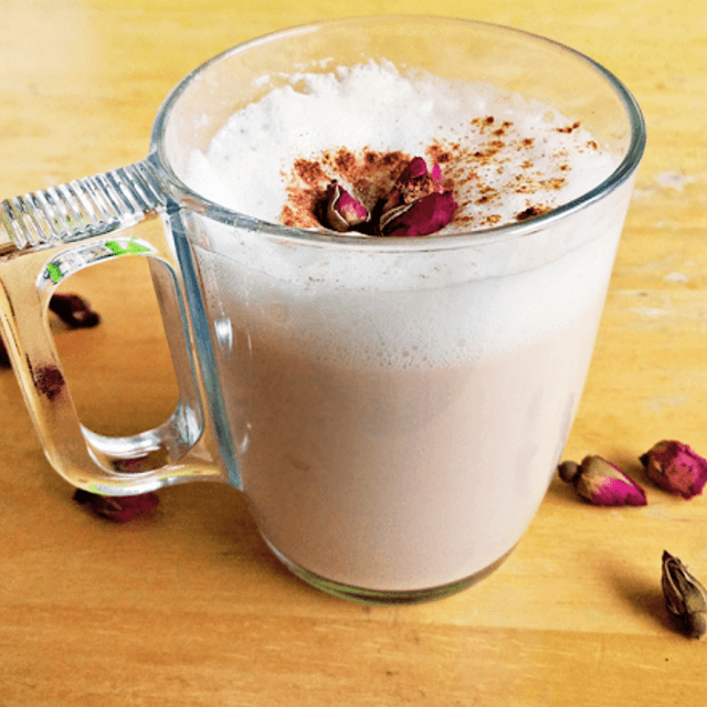 Homemade spicy rose latte  15