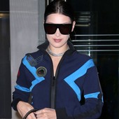 Icon landscape 1491919124 hbz bella hadid 0410 splash index