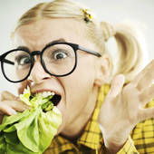 Icon 1440554657 nerdy woman lettuce leaves