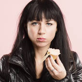 Icon 1440753176 guilty eating art 0