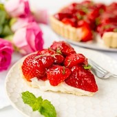 Icon easy french strawberry tart finished tall 7