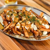 Icon 20150327 poutine joshua bousel