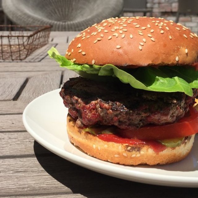 Hand ground sirloin burger