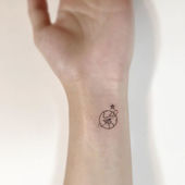 Icon 30 super cute and minimalist tattoos by playground tattoo 10