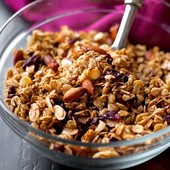 Icon 1505713600 maple almond cranberry granola 4