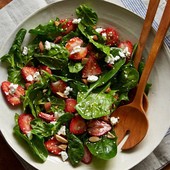 Icon strawberry spinach salad 1122 d112904 horiz
