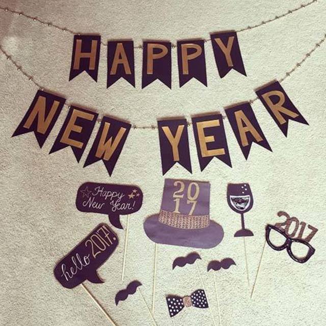 1513491966 new year party photo props