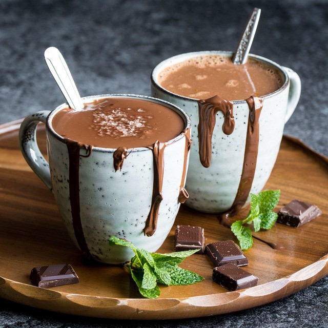 Vegan hot chocolate 3 ways 1 3