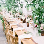 Icon wedding table decorations we re currently coveting mydomaine wedding table decorations