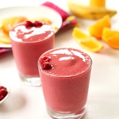 Icon summer in a cup smoothie 5 ingredients vegan glutenfree and so sweet summery and delicious. healthy