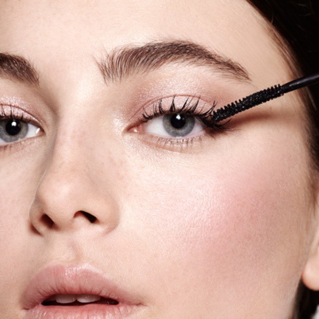 Mascara1