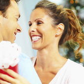 Icon 1447943373 holliday for christmas gift for couple