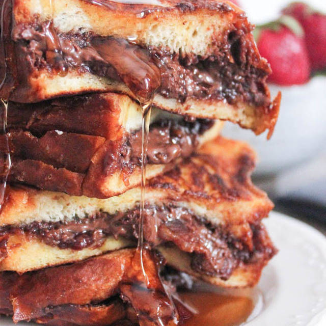 1448362957 nutella and bacon stuffed french toast2