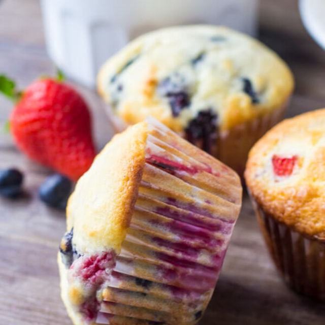 Triple berry muffins 1
