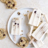 Icon milk and cookies popsicles 2