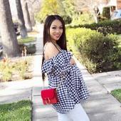Icon 1530670741 trendy off the shoulder top and white jeans