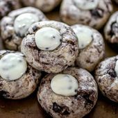 Icon cookies and cream blossoms